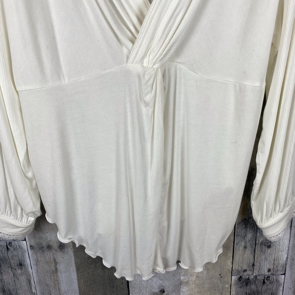 Free People Shimmy Shake Top Ivory Size XS New! - Picture 4 of 8